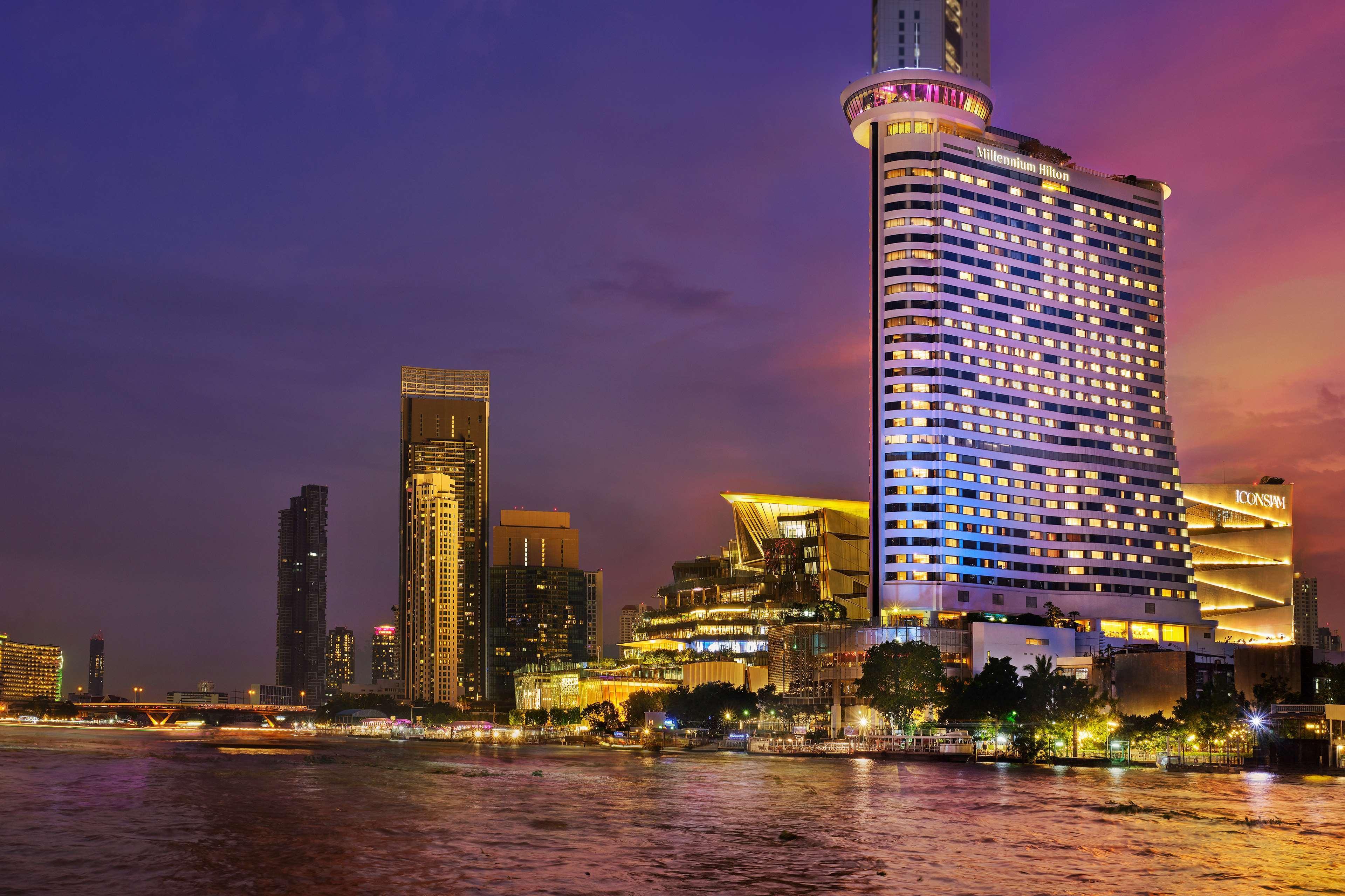 Millennium Hilton Bangkok Hotel Exterior foto